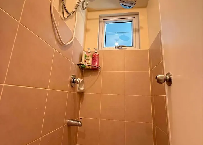 Apartment 2 Bedroom For 6 It Park, *